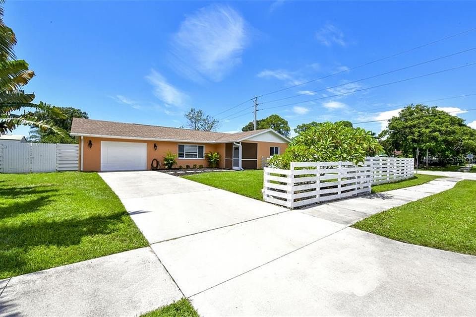 1st image of 2804 Vinson Ave