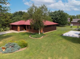 1119 Brombones Ct, Nixa, MO 65714