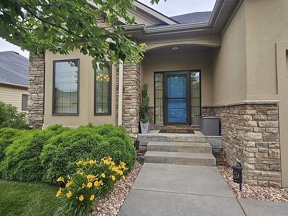4th image of 8936 Sandhills Ct