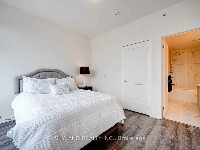 57 Finch Ave W #40 — Photo 13