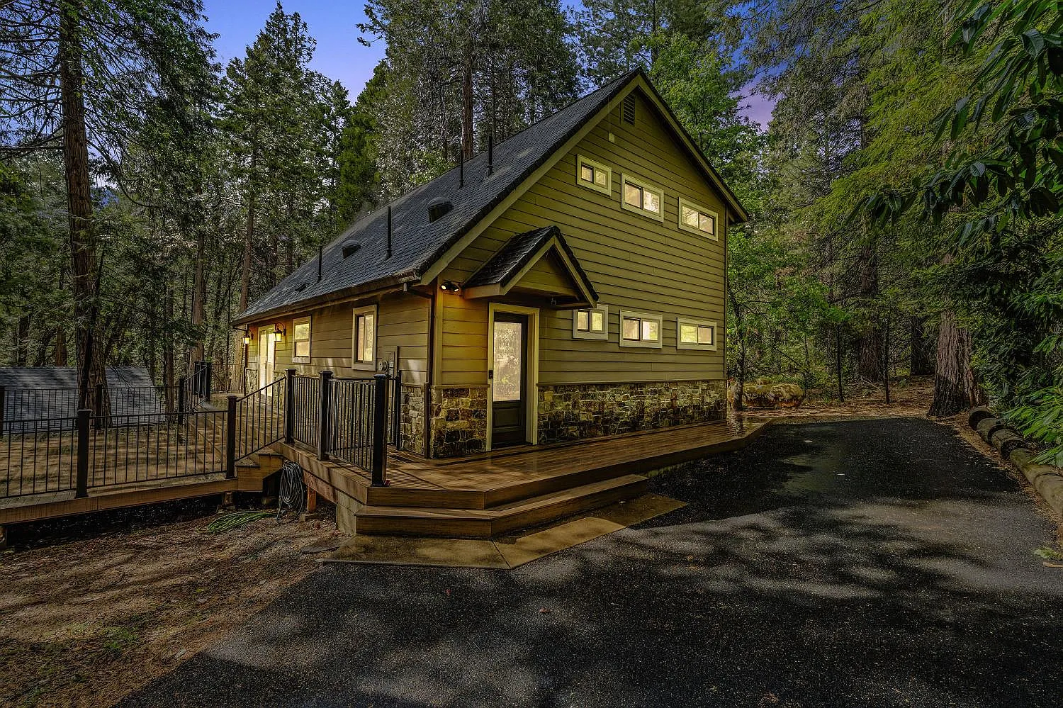 26671 Sugar Pine Dr photo 1
