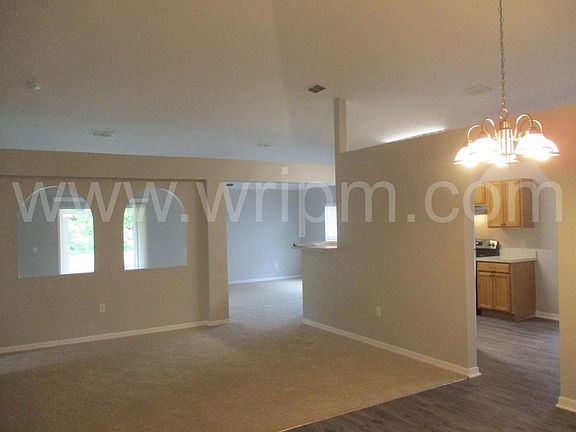 5th image of 1189 Macon Dr