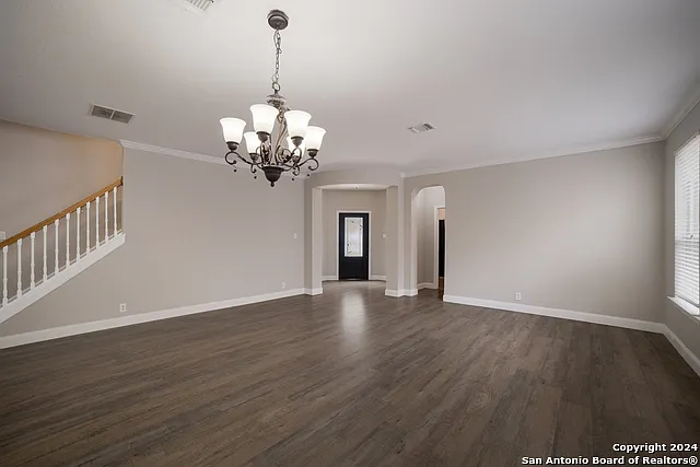 4 bed, 3.0 bath, 3162 sqft, $3,000 — Photo 2