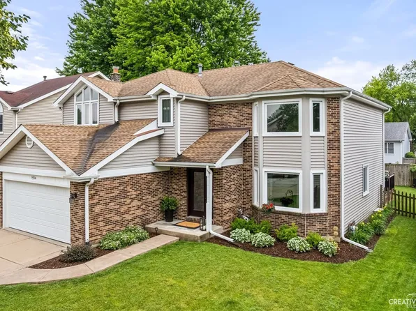 1594 Lois Ann Ln, Naperville, IL 60563