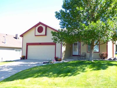235 Limberpine Cir, Parachute, CO, 81635