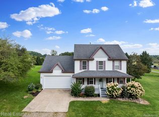 7796 Lange Rd, Fowlerville, MI 48836