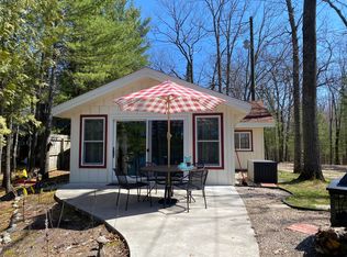 1132 State Park Rd, Lewiston, MI 49756