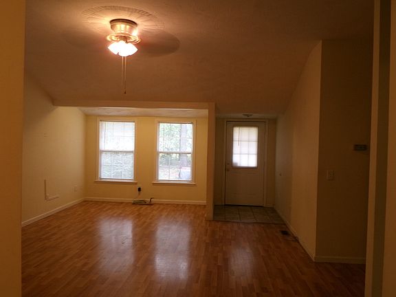 5th image of 29 Friendship Church Rd