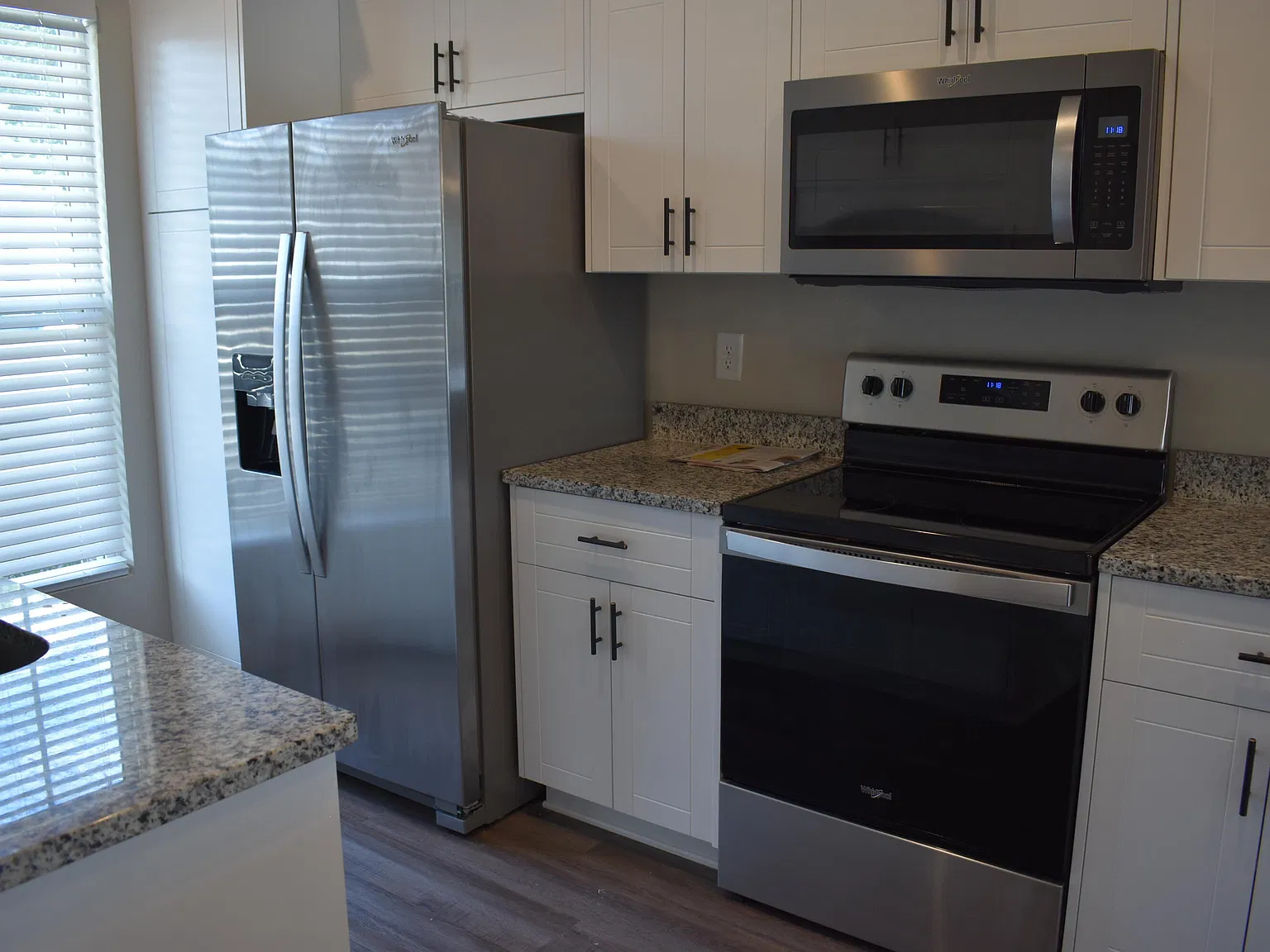 2 bed, 2.0 bath, 1170 sqft, $1,400 — Photo 4