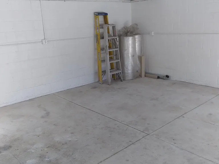 22933 Power Rd — Photo 28