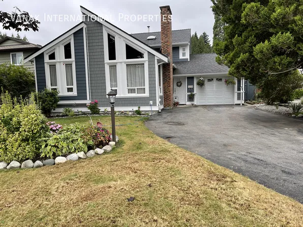 1063 Lombardy Dr, Pt Coquitlam, BC V3B 5P6