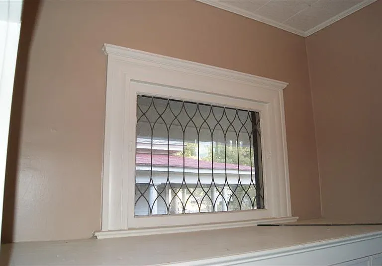 801 Glenwood Ave — Photo 9
