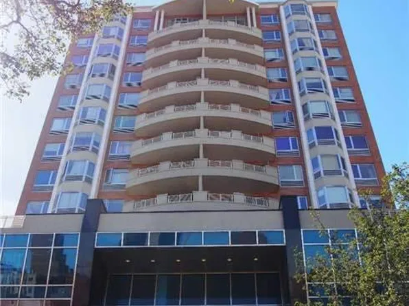 3720 Prince St #12H, Flushing, NY 11354