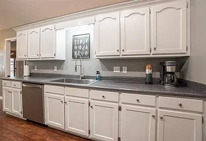 20 Doctors Ct — Photo 15