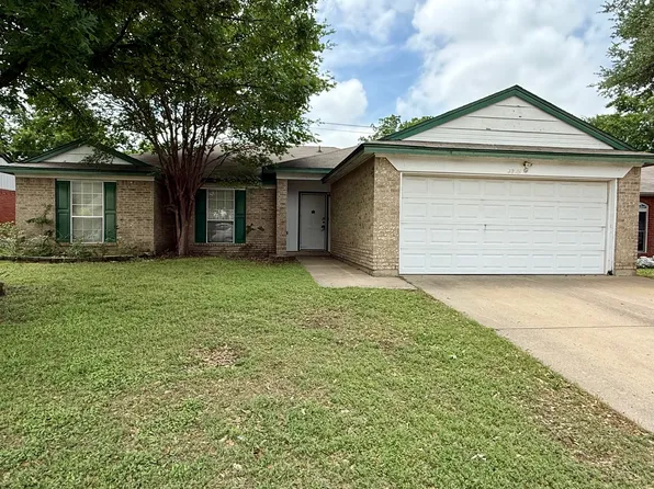 6813 Brookdale Dr, Watauga, TX 76148