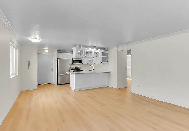 1752 NW 57th St #2 — Photo 2