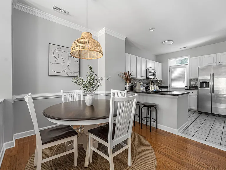 13704 Anthea Ln — Photo 19
