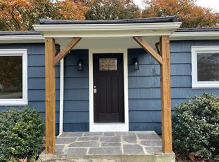 1092 Ridge Rd, Ontario, NY 14519