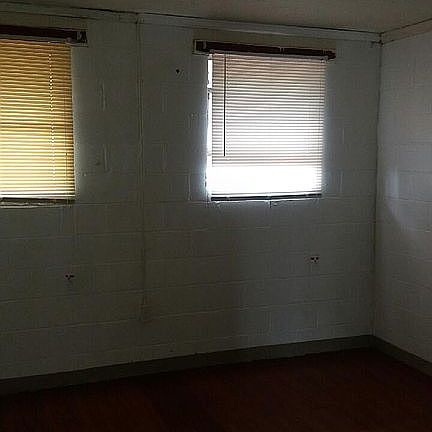 Widows and floors