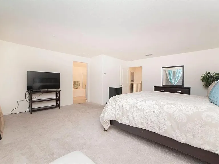 1088 Arrington Dr — Photo 25