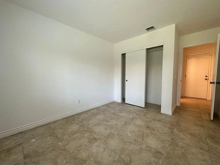 74755 San Cristoval Cir — Photo 8