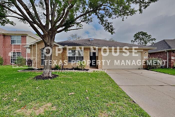 1st image of 4959 Sentry Woods Ln