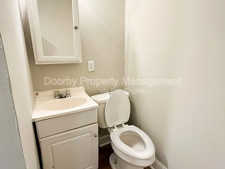 2417 13th Ave — Photo 11