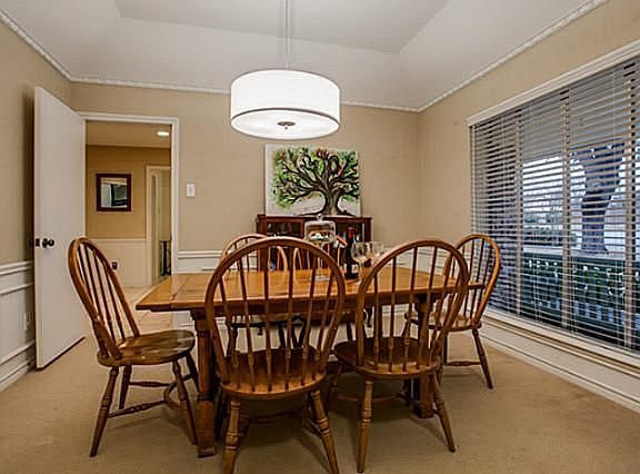 3rd image of 6808 Hillwood Ln