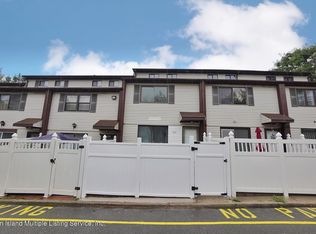 1964 Arthur Kill Rd, Staten Island, NY 10312