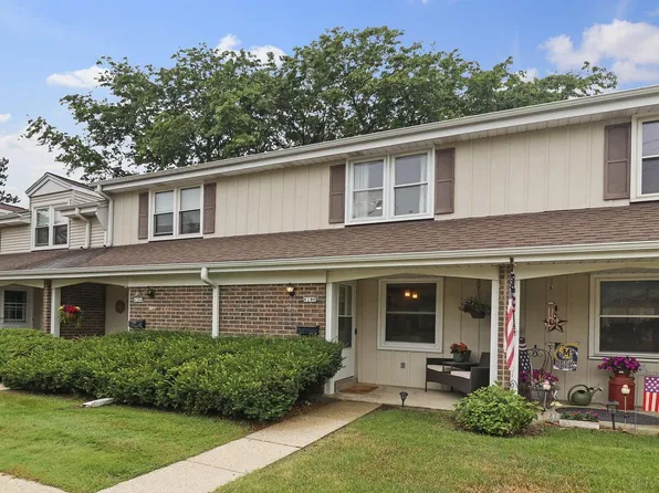 6286 West College AVENUE, Greendale, WI 53129