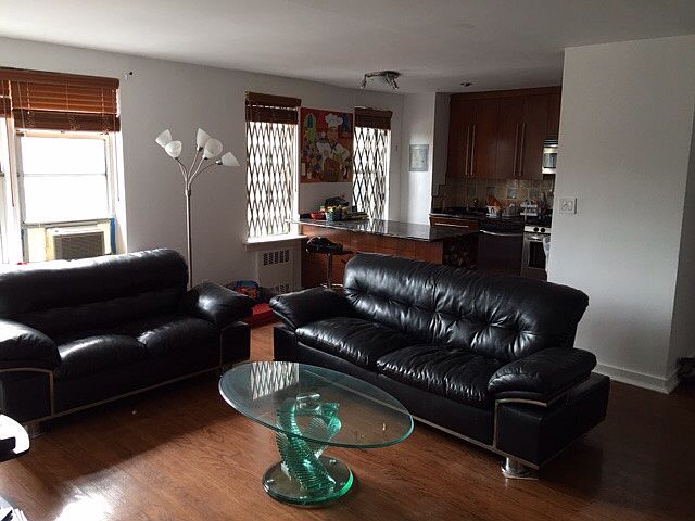 1st image of 10533 66th Ave #6G