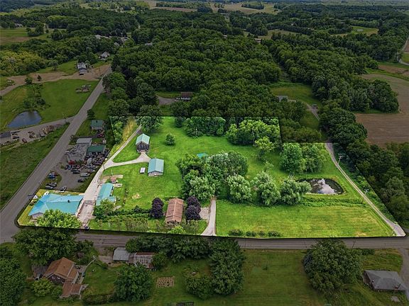 2nd image of 101 Burtner Rd