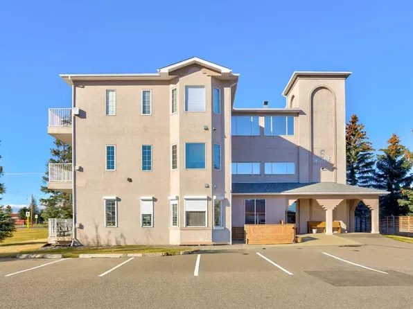 6 W Skyline Cres #103, Claresholm, AB T0L 0T0