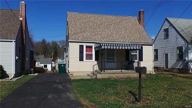 1st image of 2717 John St