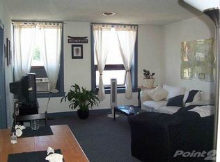 141 Main St S APT 1, Hutchinson, MN 55350