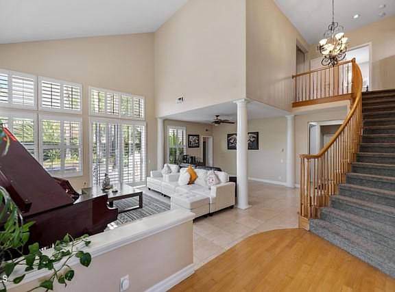 4th image of 4213 Heatherdale Ct