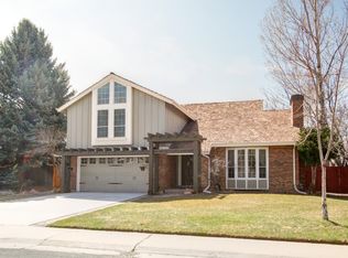 8836 E Nichols Ct, Centennial, CO 80112