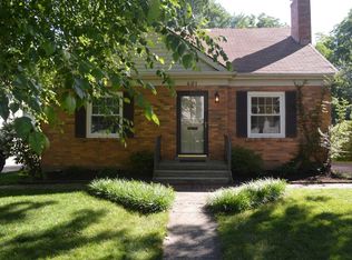 421 Cochran Rd, Lexington, KY 40502