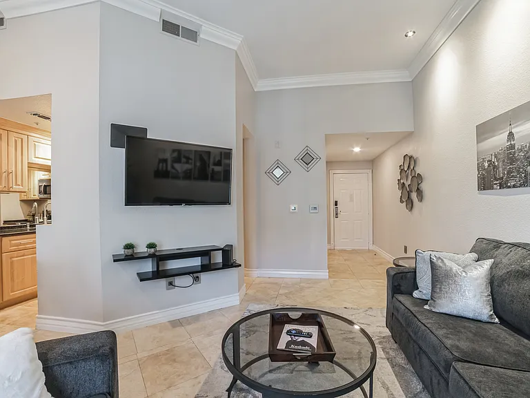 210 E Flamingo Rd #308 — Photo 6
