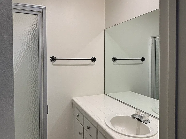 5400 Newcastle Ave #66 — Photo 5