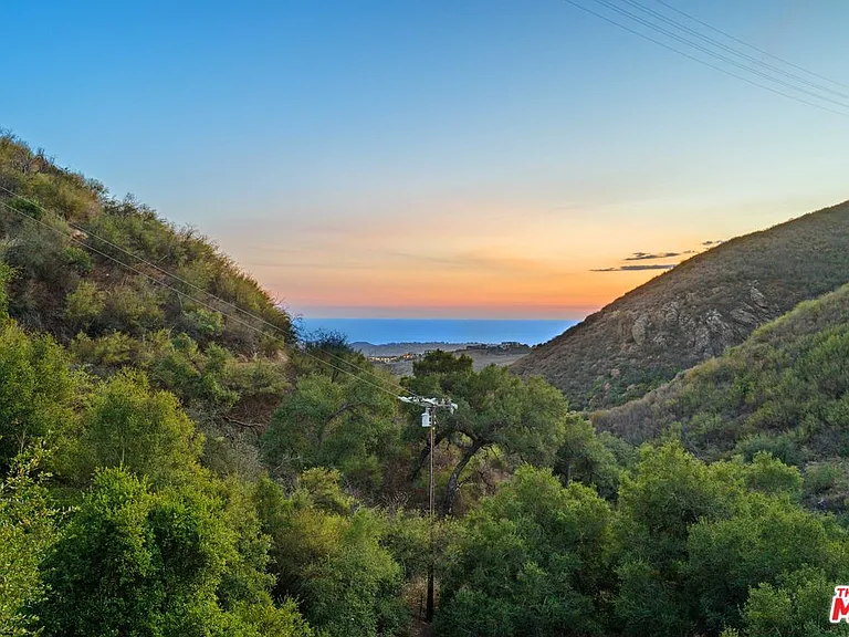 4345 Escondido Trl — Photo 53