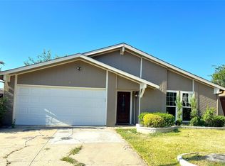 2310 Placid Dr, Carrollton, TX 75007