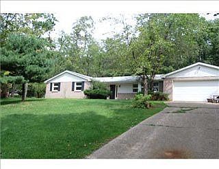 1st image of 163 Lake Dr