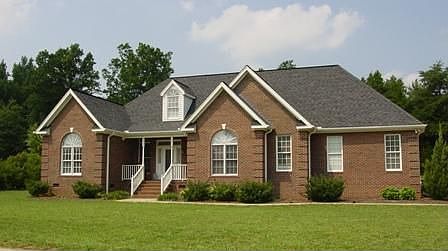 2nd image of 202 Emerson Dr