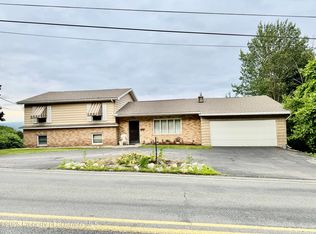 1614 Scott Rd, Olyphant, PA 18447