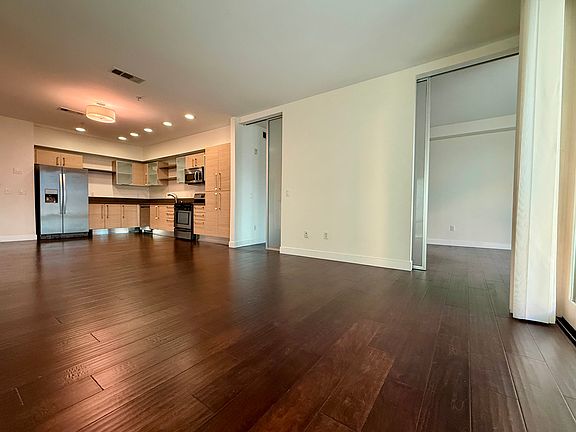 5th image of 1234 Wilshire Blvd APT 403