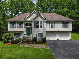 248 Mennella Rd, Poughquag, NY 12570