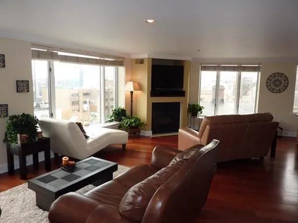 1105 Grandview Ave #A1, Pittsburgh, PA 15211