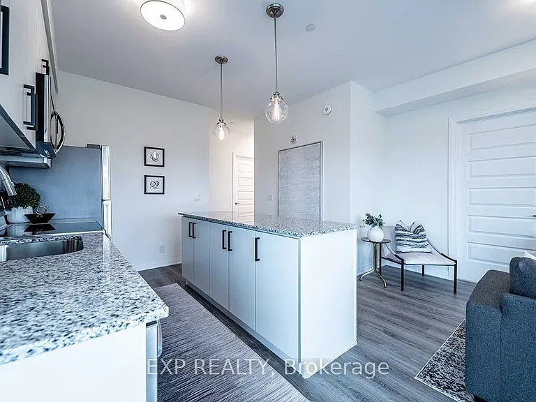 128 Grovewood Cmn #422 — Photo 6
