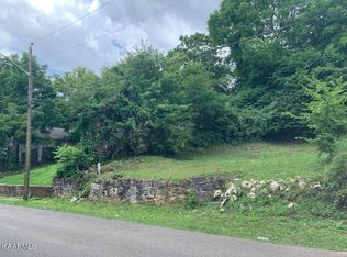 2747 Washington Ave, Knoxville, TN 37917